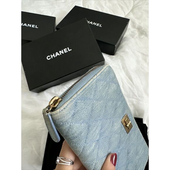 CHANEL Denim Quilted Zip Around Wallet W/Box & Dust Bag - Picture 3 of 16
